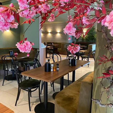 帕拉姆酒店 3* 法尔肯堡