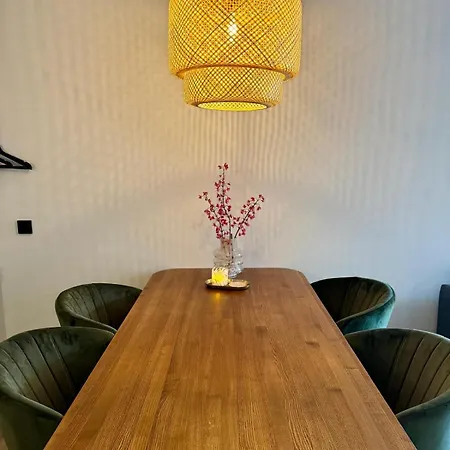 Walram Отель Валкенбург