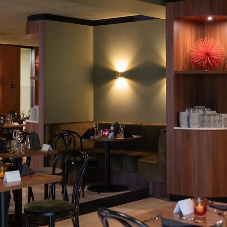 Отель Walram Валкенбург